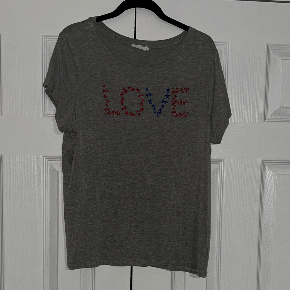 Gray Love Graphic Women's Top
